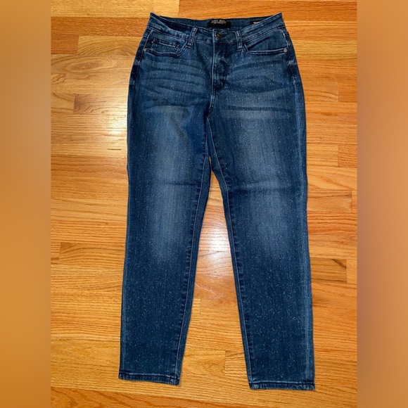 Judy Blue Hi-Waist Relaxed Fit Denim Jeans